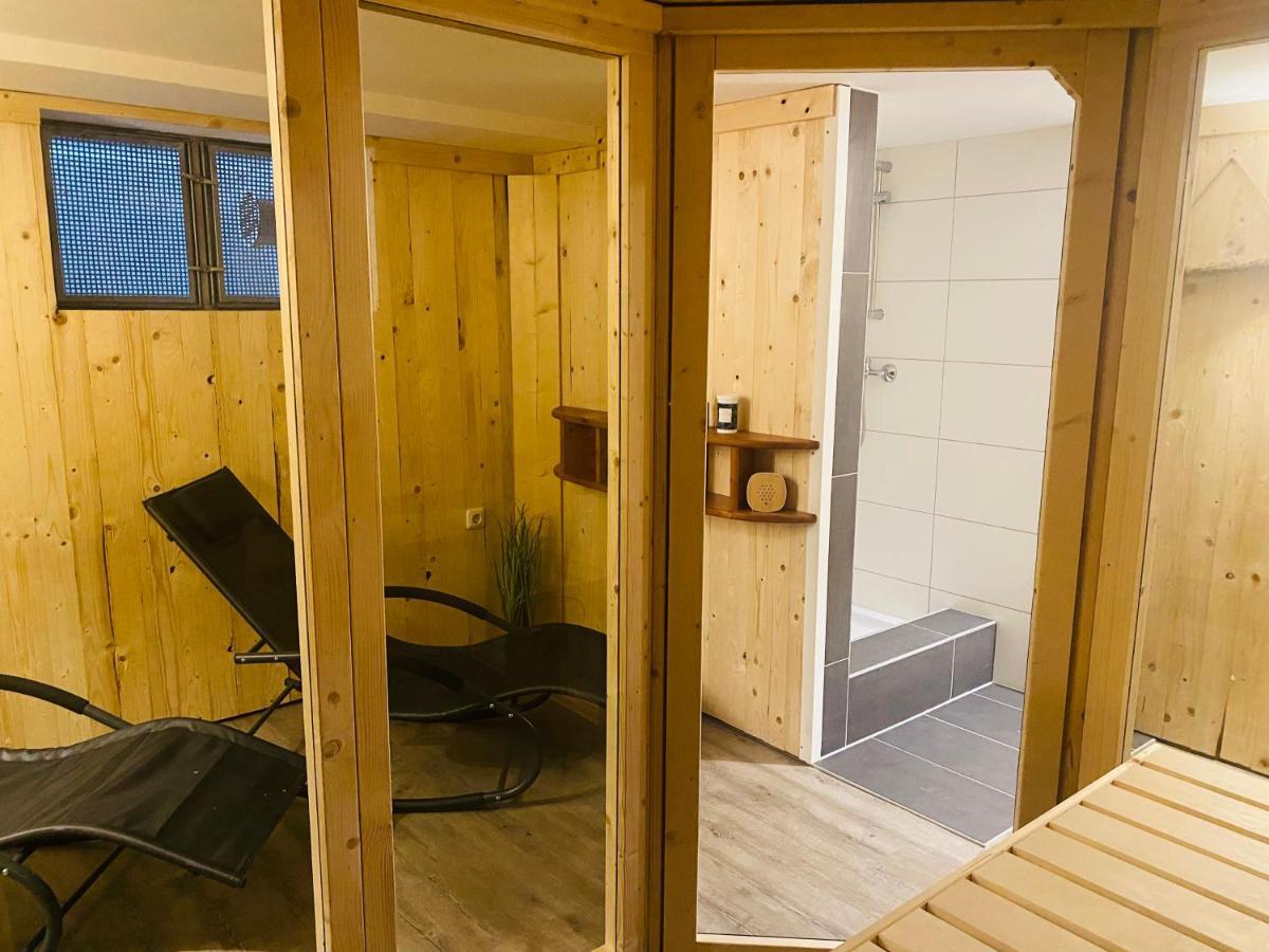 Kapitaenshaus An Der Warnow Mit Sauna Rostock Dış mekan fotoğraf